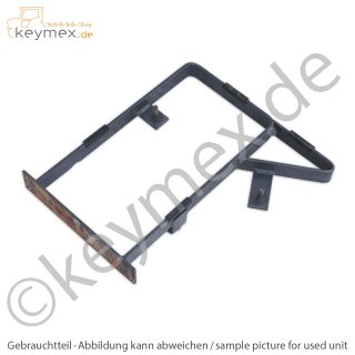 Grundrahmen für Bodenblech links passend zu Kubota Aste A155, Aste A175, Aste A195 (gebrauchtes Originalteil)